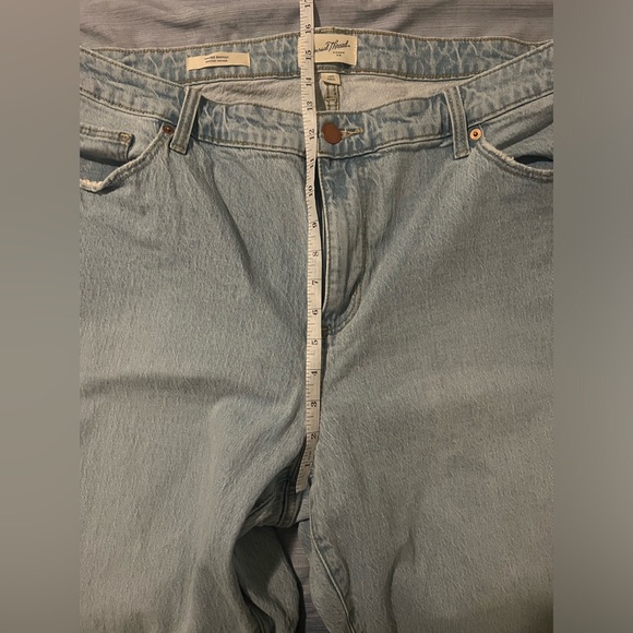 Universal Threads Jeans - Picture 6 of 7